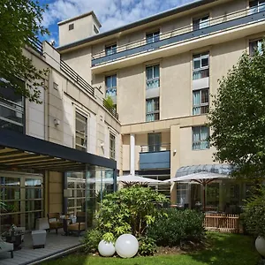 Hotel Ampère, Parigi