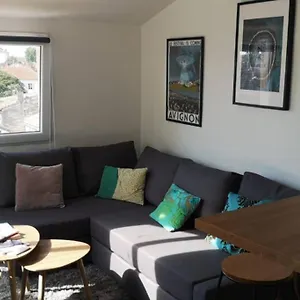 Petit Loft Sur Les Toits D'avignon Appartement