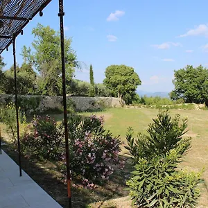 Les Rapieres Holiday home Gordes